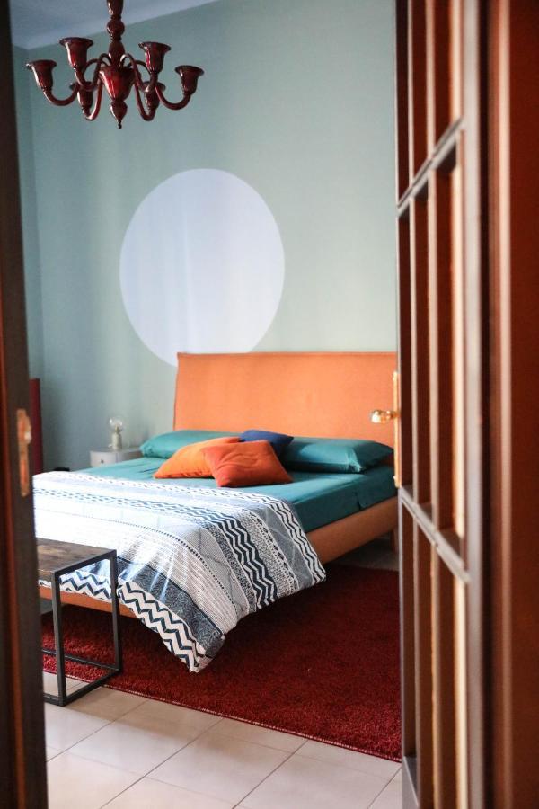 The Colors House Apartamento Bari Exterior foto
